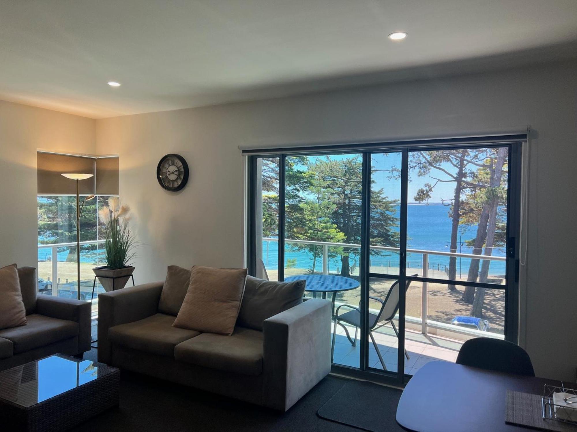 Phillip Island Holiday Apartments Cowes Exteriör bild